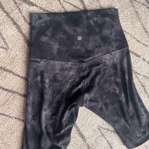 Lululemon Align High-Rise Short knee-high